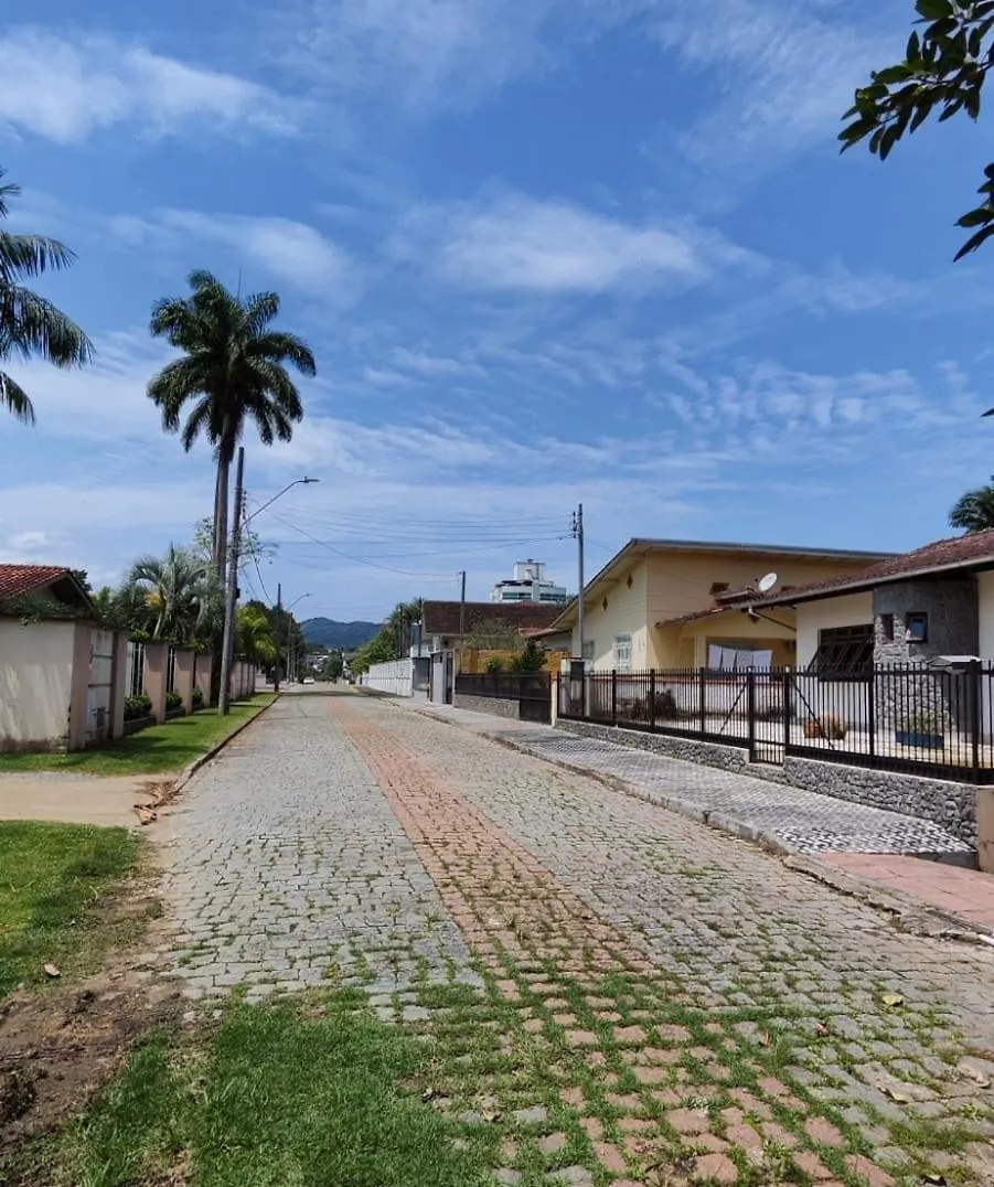 A Casa Do Valle Timbó 0*,